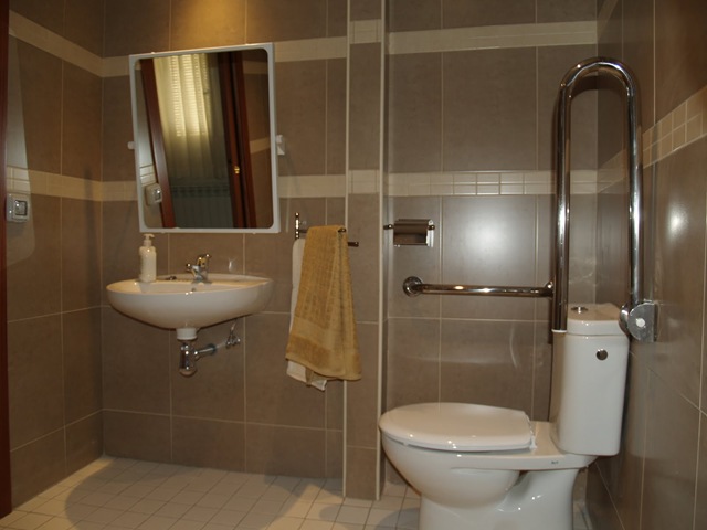 tips para adaptar el bano para personas mayores o con discapacidad
